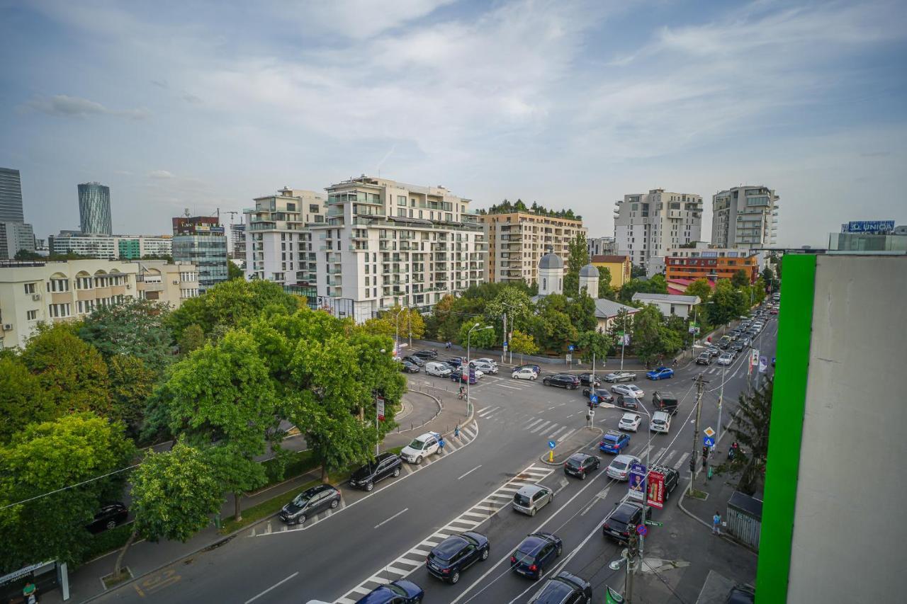 Penthouse With Huge Rooftop & Amazing City View Bucureşti Ngoại thất bức ảnh